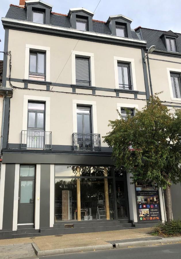 Residence Les Rives Du Cher Montlucon Exterior photo